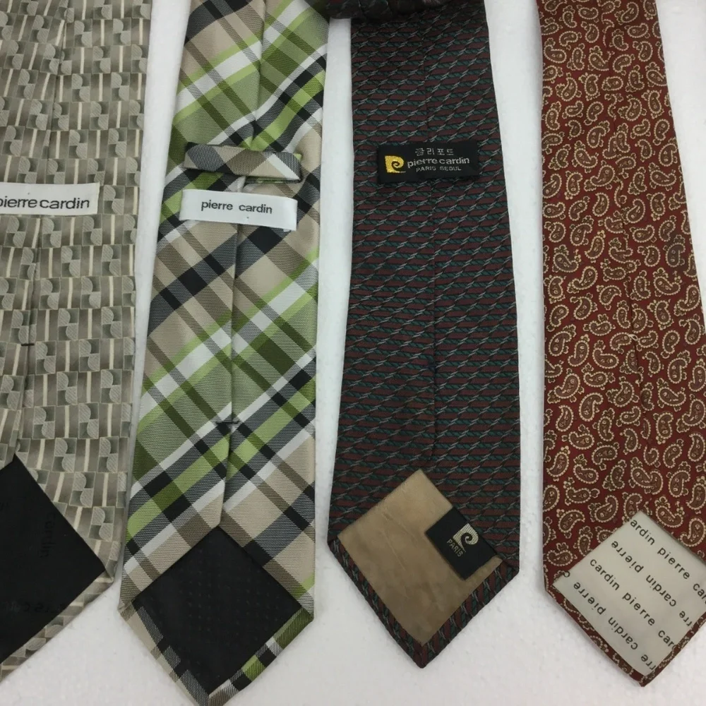 Set 4 Men's Neck Ties Pierre Cardin
